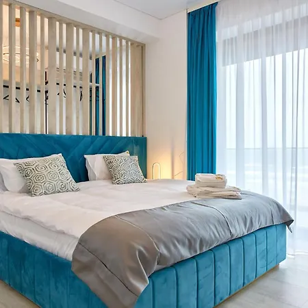 By R S 4 Apartmanhotel Năvodari