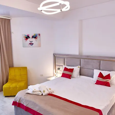 By R S 4 Apartmanhotel 3*